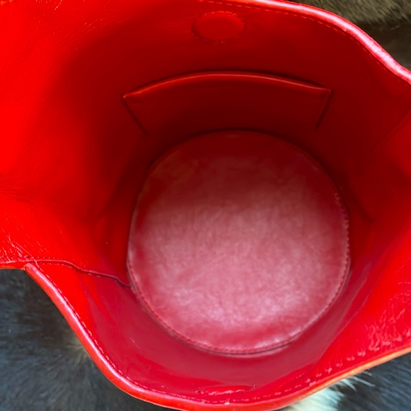 Reformation Small Silvana Bucket Bag - Picture 5 of 9